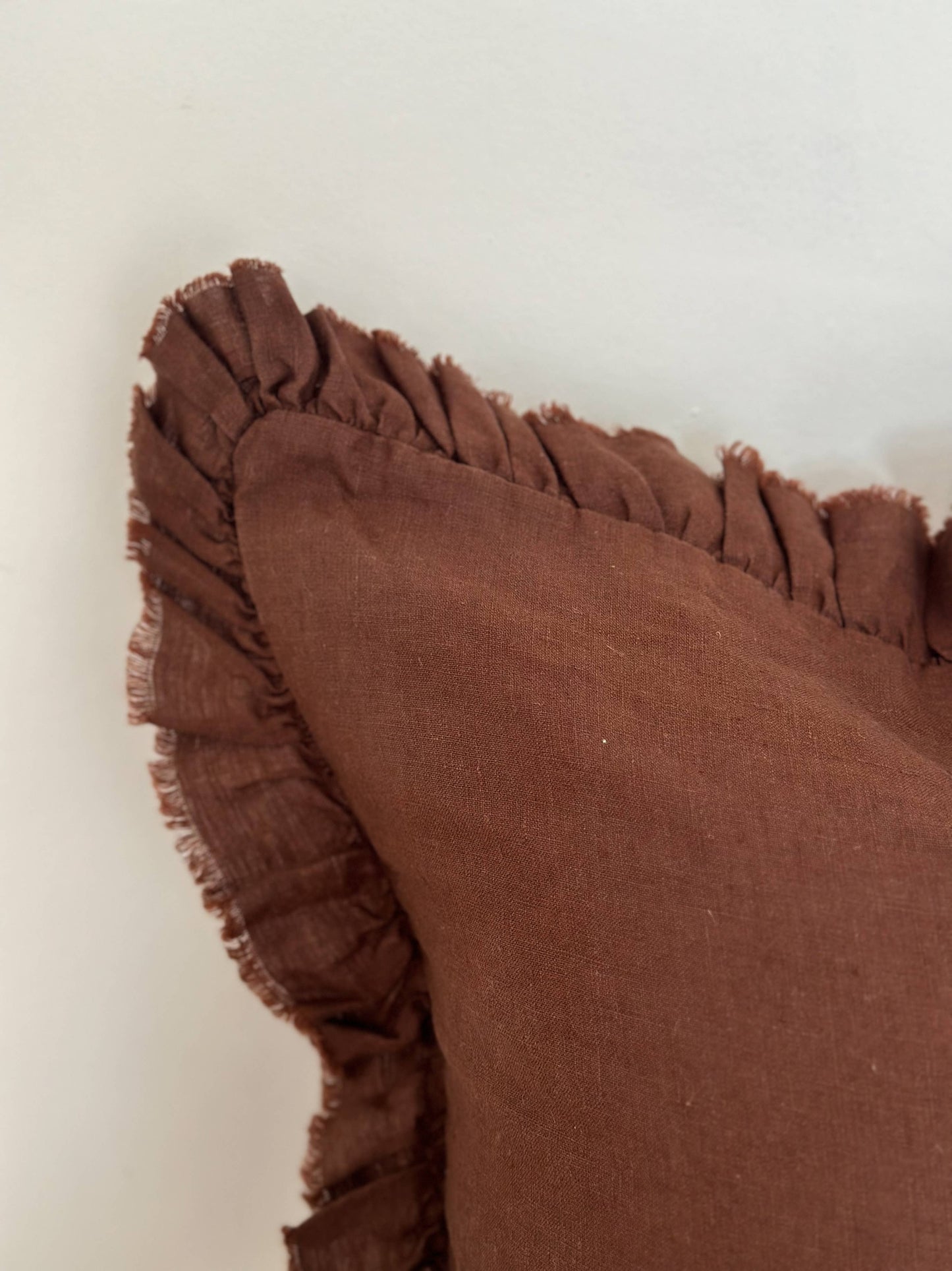 Hallie Ruffled Linen Cushion Cover – Dark Brown