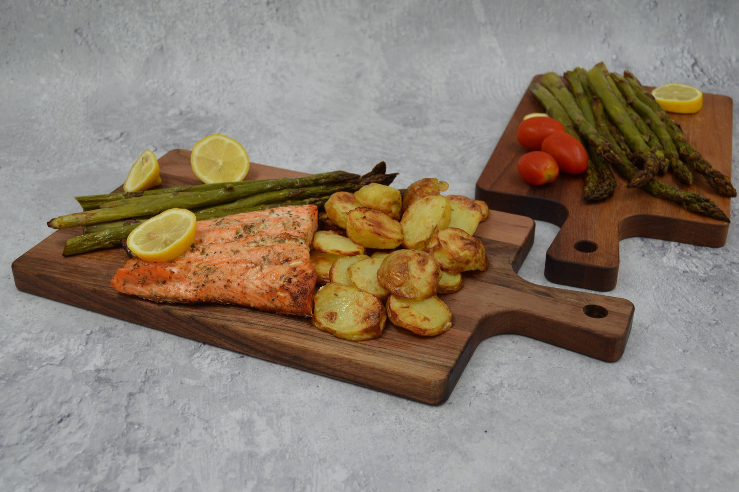 Standard wooden board with handle, tapas board, cheese board (Option to Personalize)