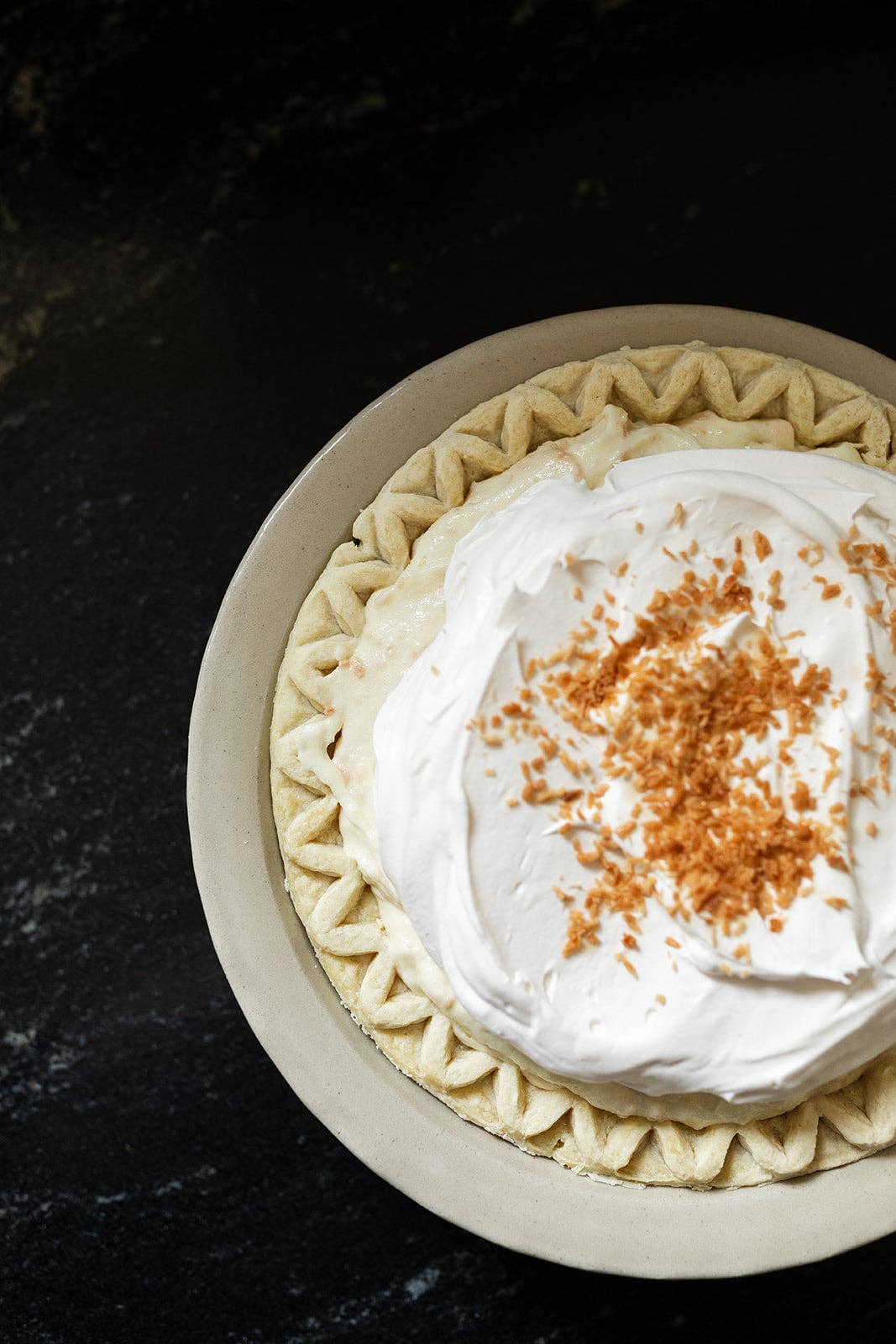 The Stoneware Pie Plate | Handmade Pottery
