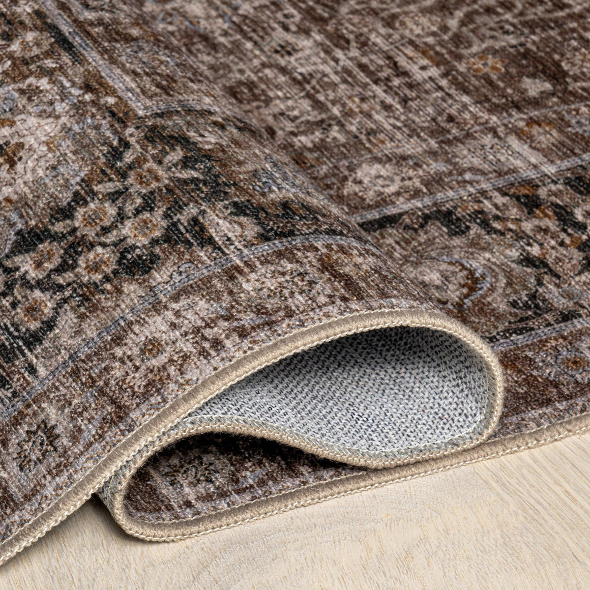 Bayberry Spill Proof Vintage Machine Washable Area Rug