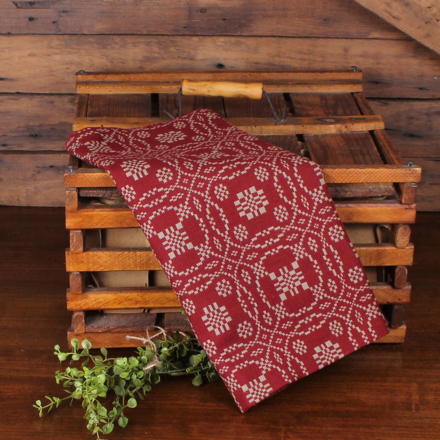 Lover's Knot Towel -  Barn Red