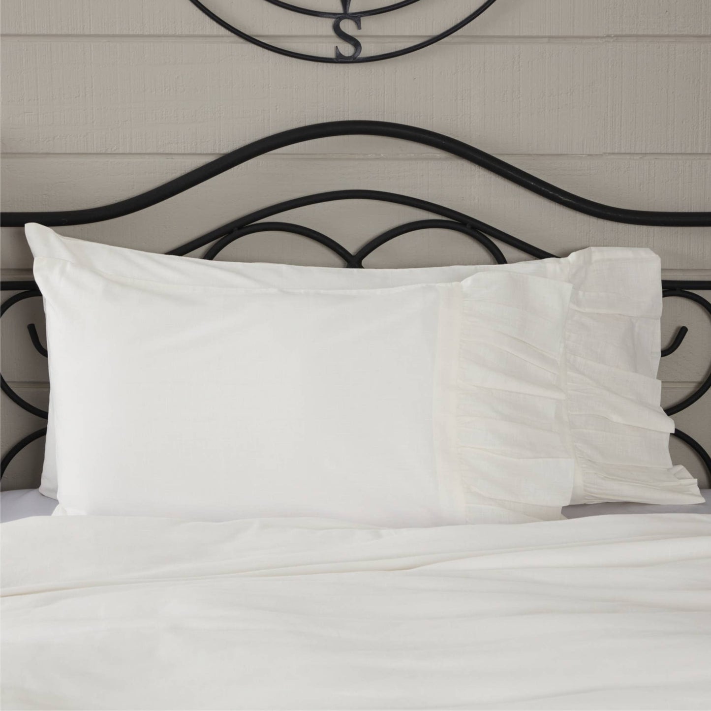 Elizabeth Ruffled Standard Sham Set of 2 27Lx21W+8