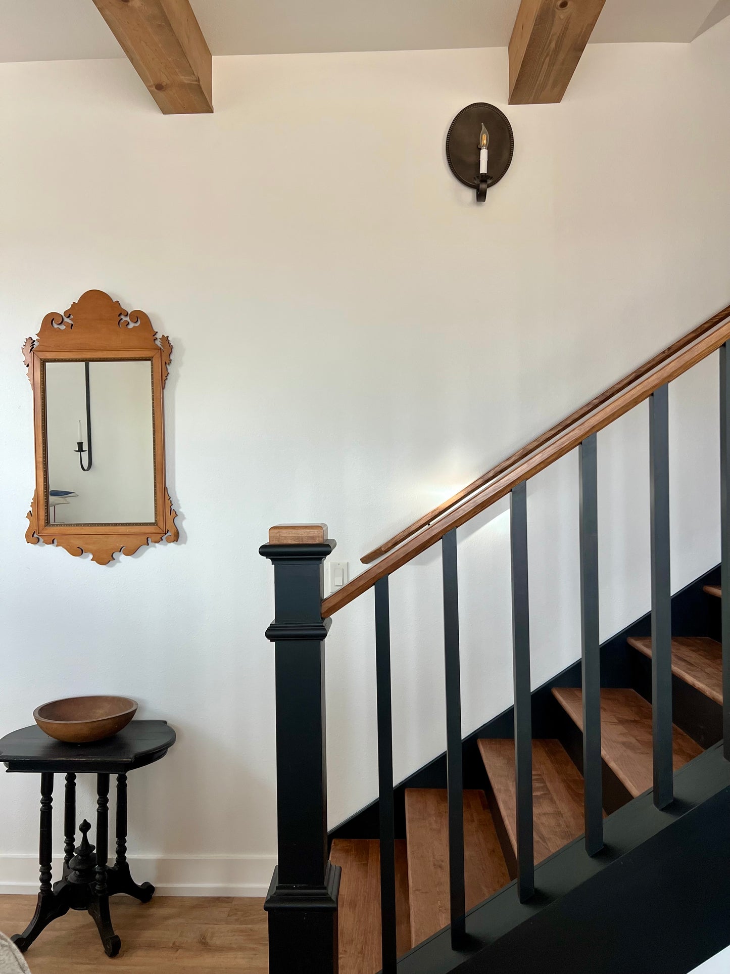 Round Crimped Electric Tin Sconce