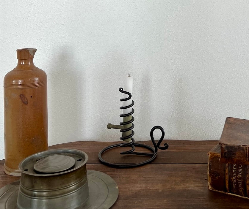 Courting Candlestick