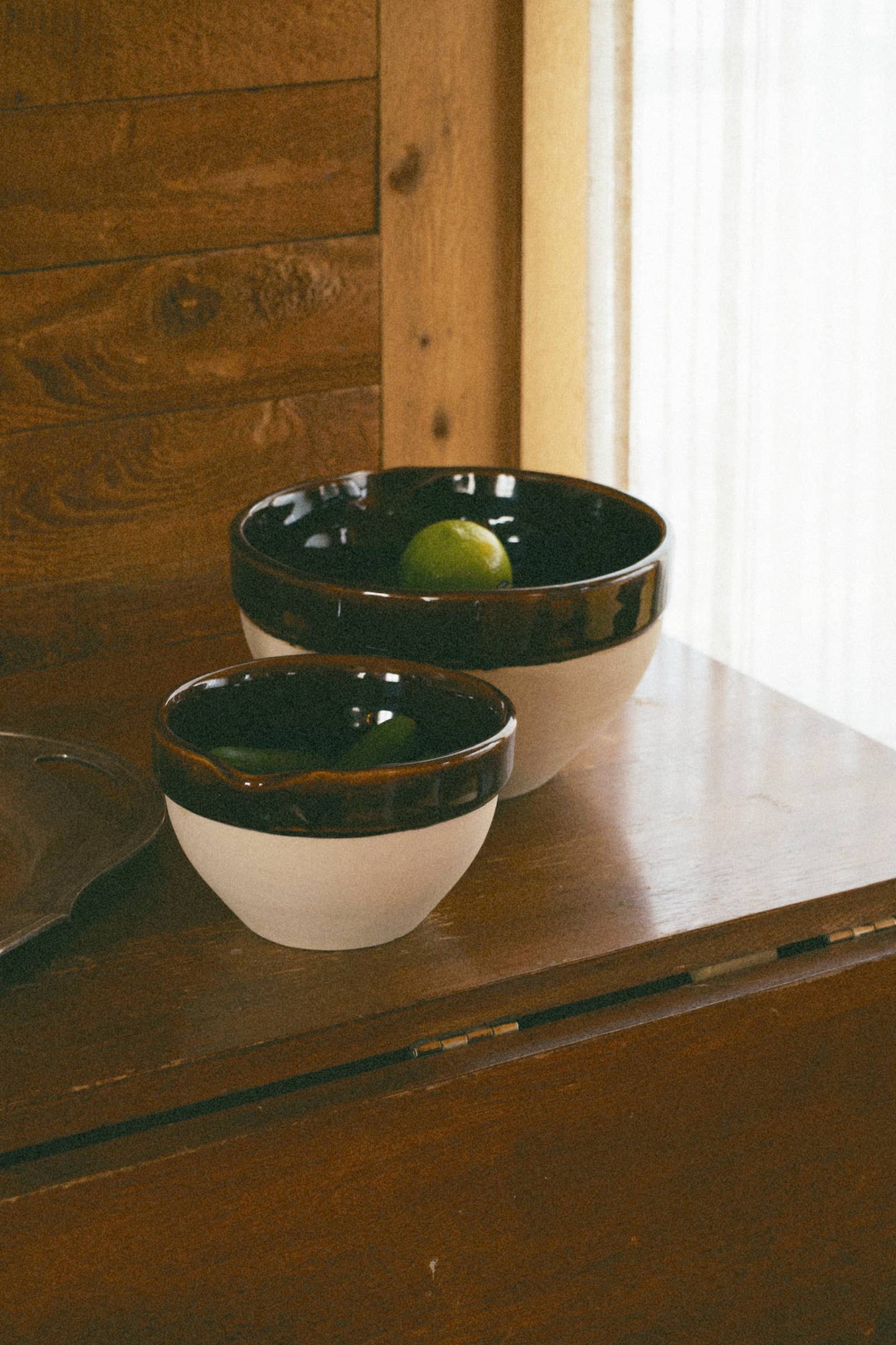 Heritage Stoneware Small Bowl